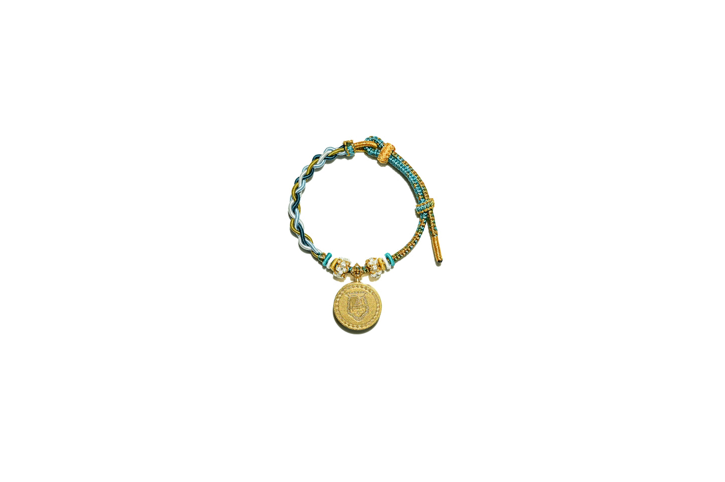 Chunyue · Bracelet with Mini Pendant｜A Touch of Thought at Your Wrist